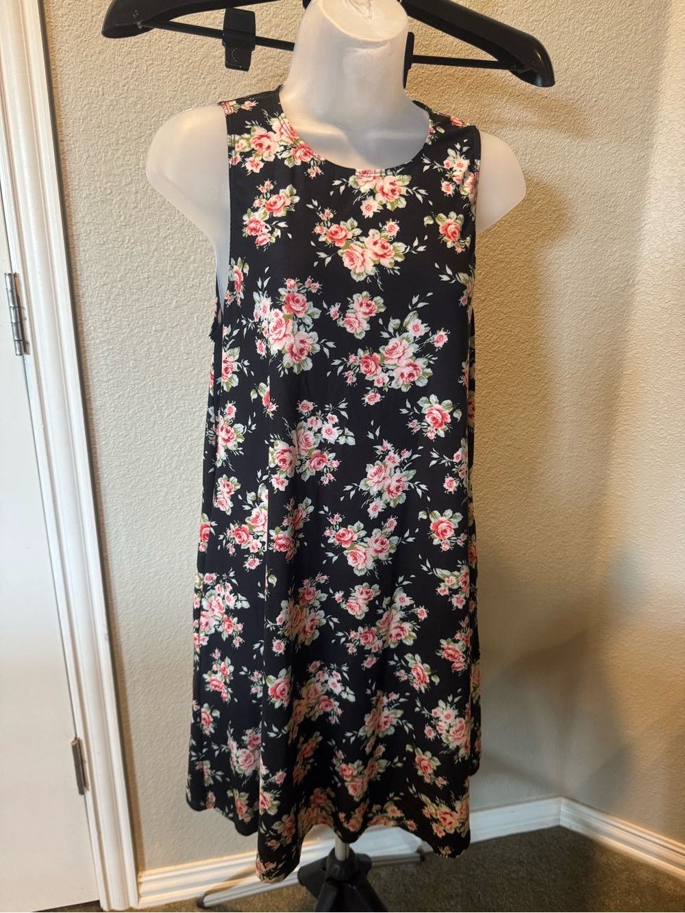 nine britton Black Midi Dress with Pink Floral Print